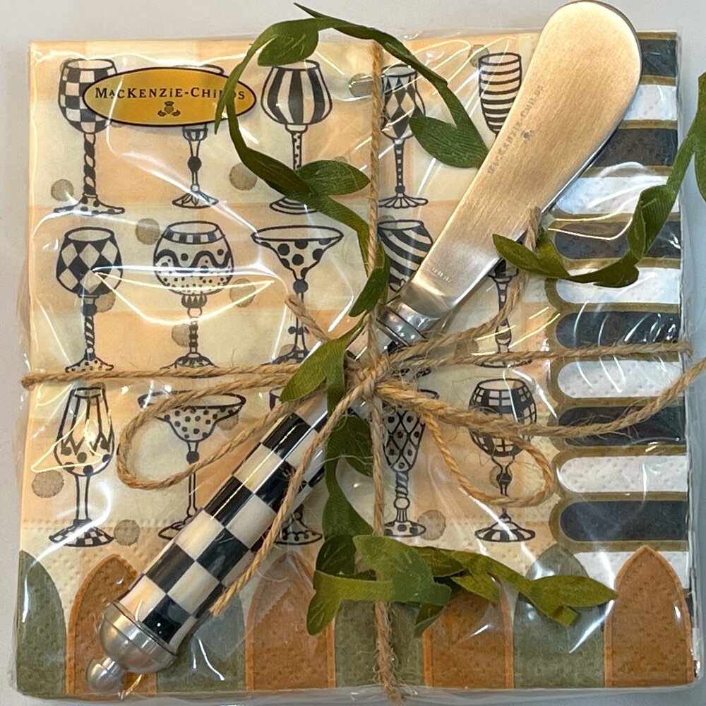MacKenzie-Childs Napkin & Cheese Spreader Gift Set-NEW- Courtly Hostess Charm - Picture 2 of 11